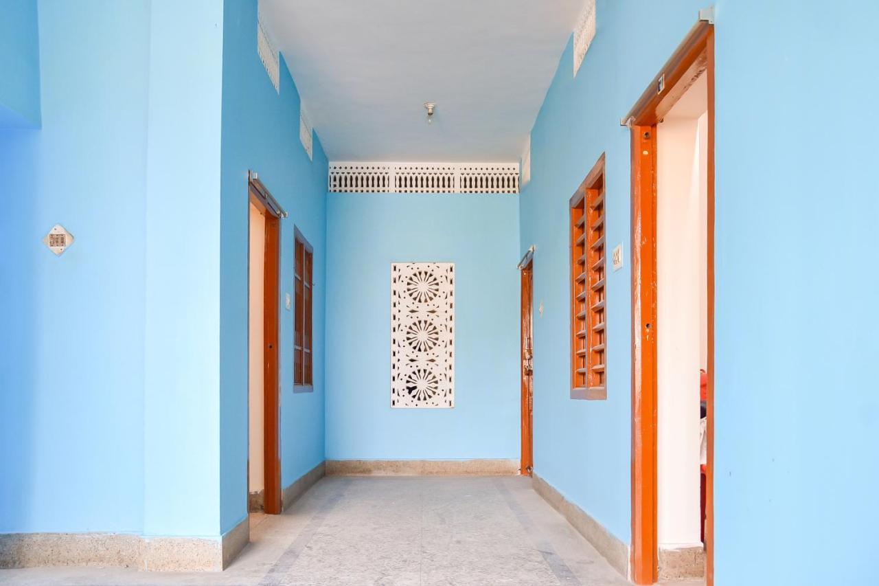 Spot On 76580 Bobby House Hotel Puri Exterior photo